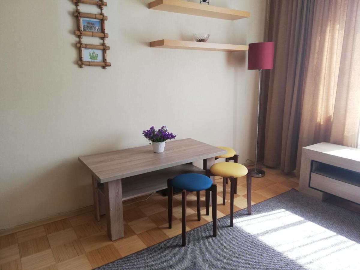 15 Minutes From The Beach And City Center 7 Minutes From The Airport Рига Екстер'єр фото